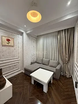 Satılır 2 otaqlı mənzil 40 m²