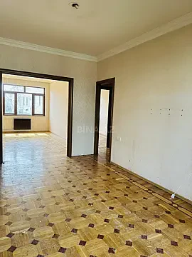 Satılır 3 otaqlı mənzil 70 m²