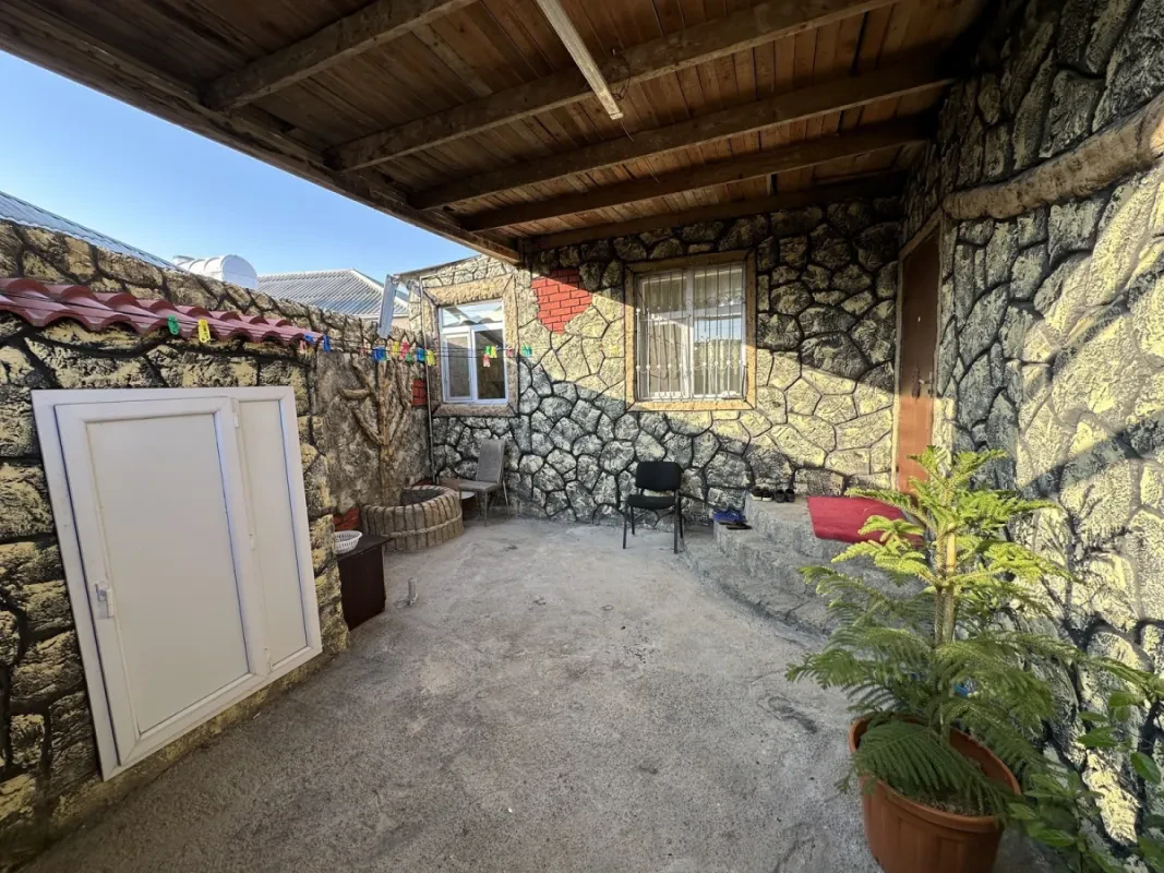 Satılır 3 otaqlı həyət evi 80 m²