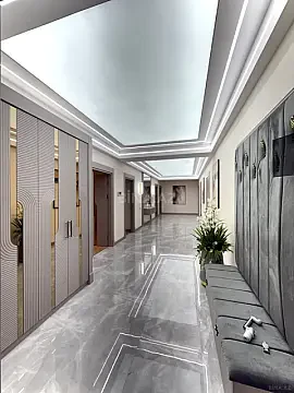 Satılır 4 otaqlı mənzil 245 m²
