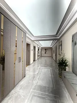 Satılır 4 otaqlı mənzil 245 m²