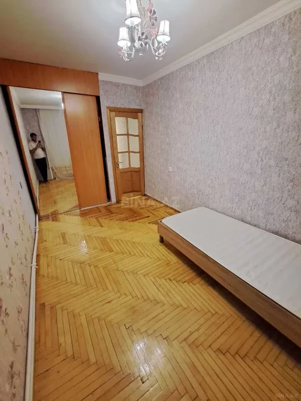 Kirayə verilir 3 otaqlı mənzil 70 m²
