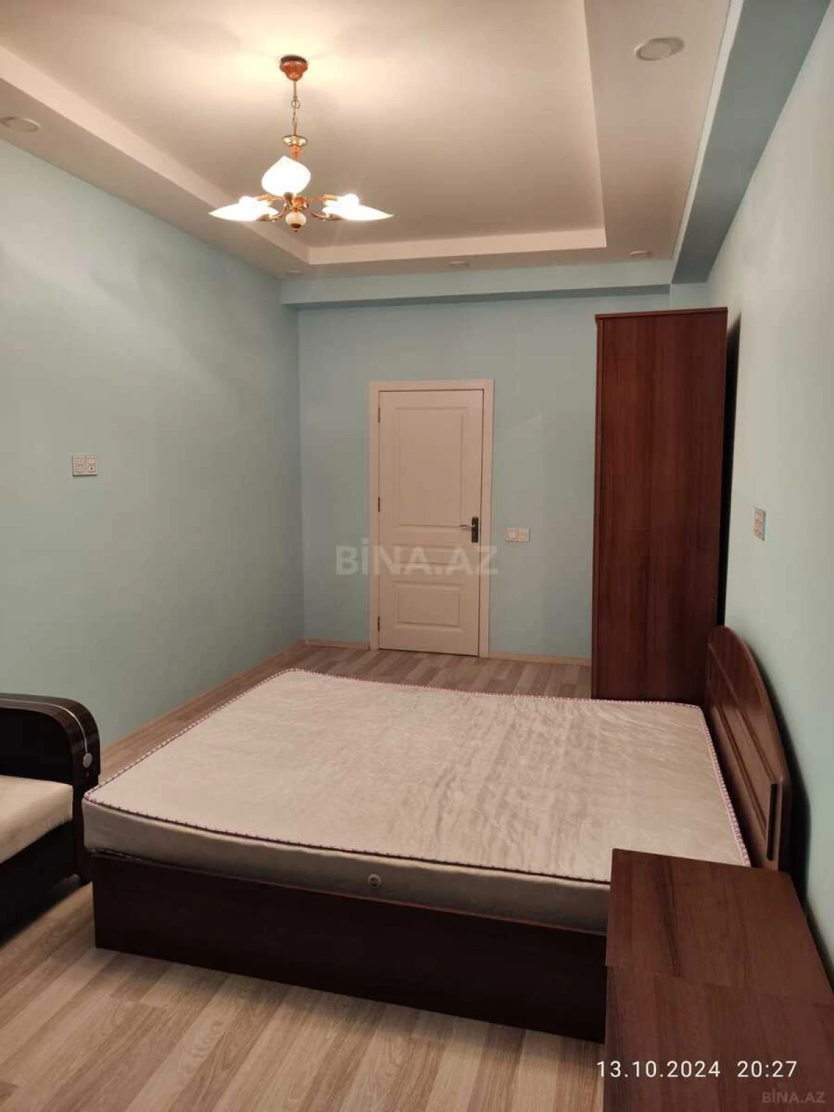 Kirayə verilir 2 otaqlı mənzil 70 m²
