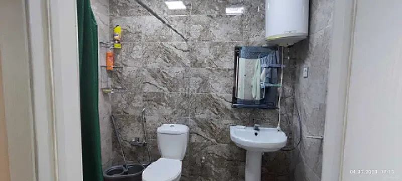 Kirayə verilir 2 otaqlı mənzil 70 m²