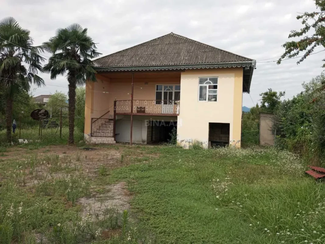 Satılır 4 otaqlı həyət evi 120 m²