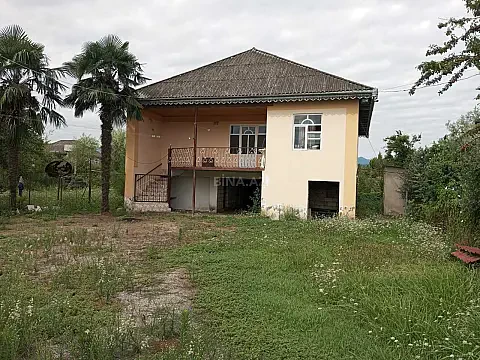 Satılır 4 otaqlı həyət evi 120 m² — Astara 4 otaq 120.00 m²