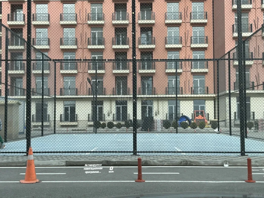 Satılır 2 otaqlı mənzil 67 m²