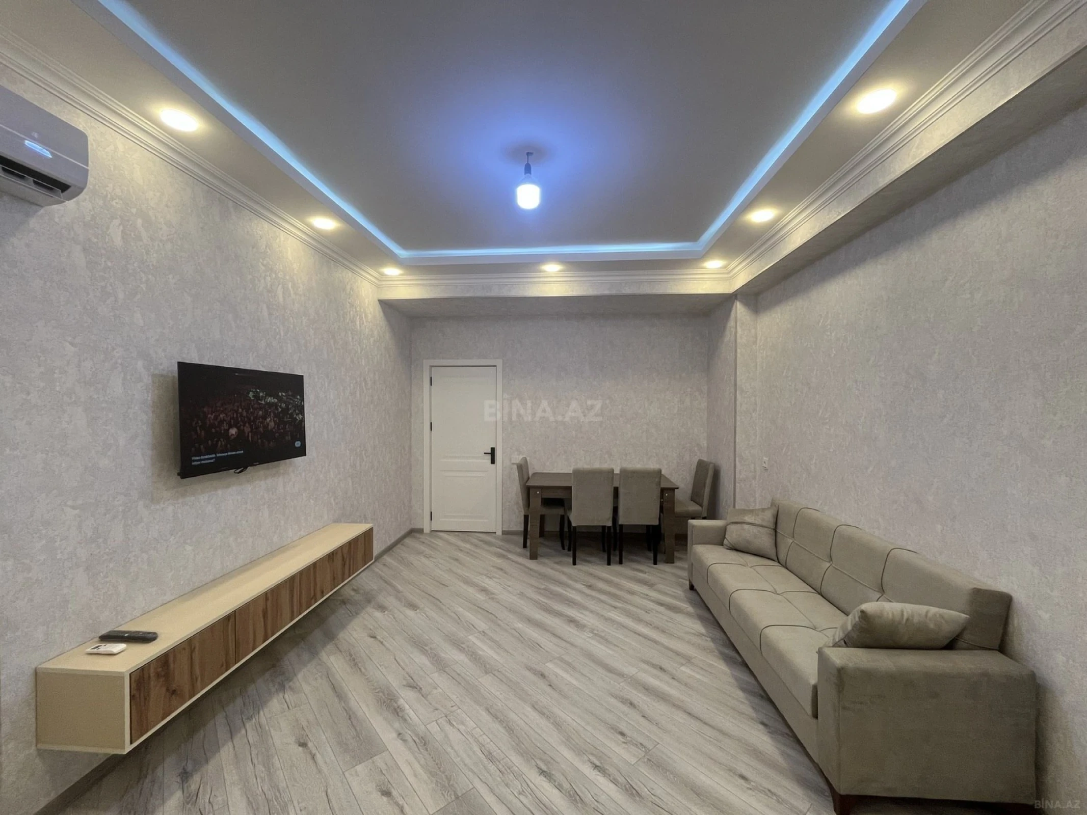 Satılır 2 otaqlı mənzil 67 m²