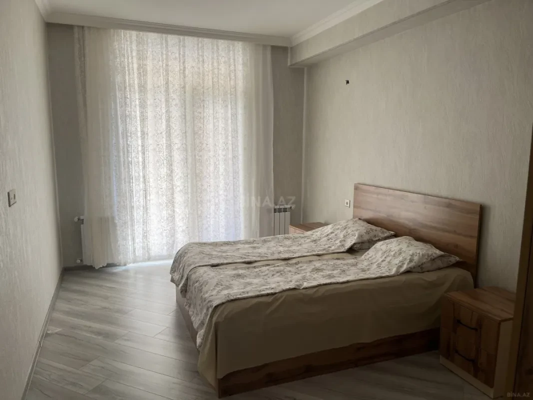Satılır 2 otaqlı mənzil 67 m²