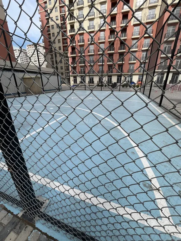 Satılır 2 otaqlı mənzil 67 m²