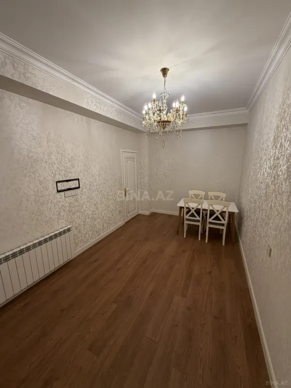 Kirayə verilir 3 otaqlı mənzil 105 m²