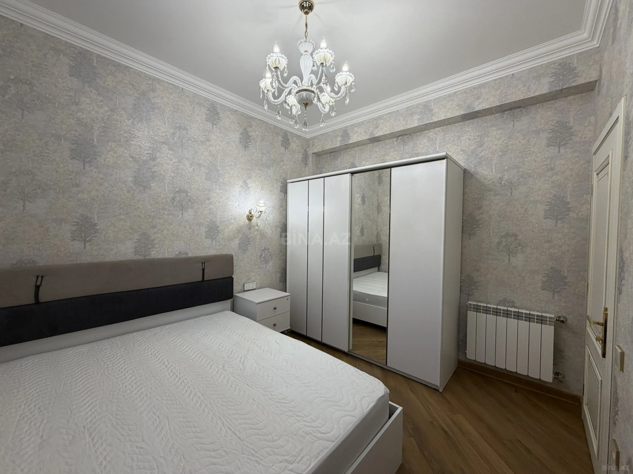 Kirayə verilir 3 otaqlı mənzil 105 m²