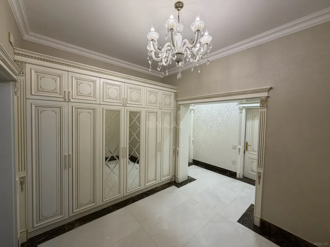 Kirayə verilir 3 otaqlı mənzil 105 m²