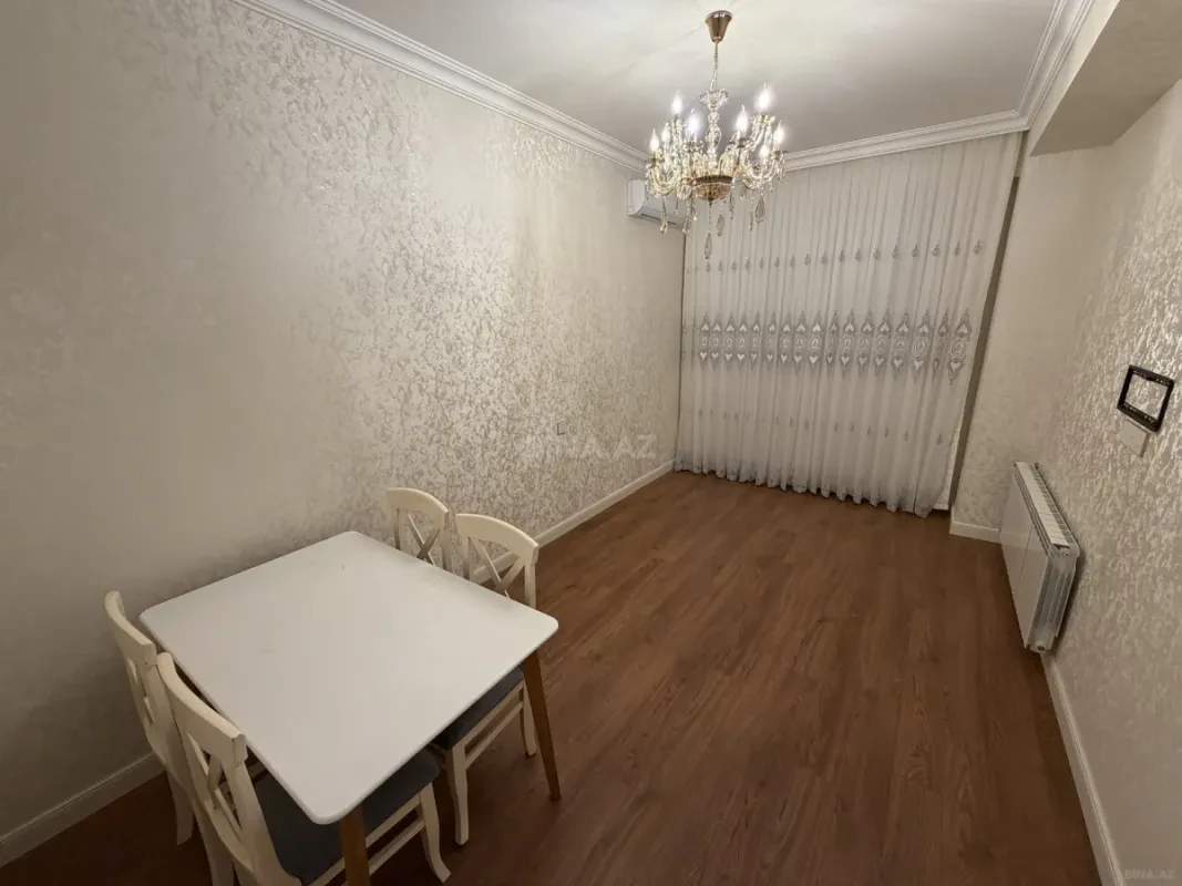 Kirayə verilir 3 otaqlı mənzil 105 m²