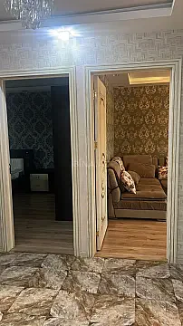 Kirayə verilir 4 otaqlı mənzil 75 m² — Bakı 4 otaq 75.00 m²