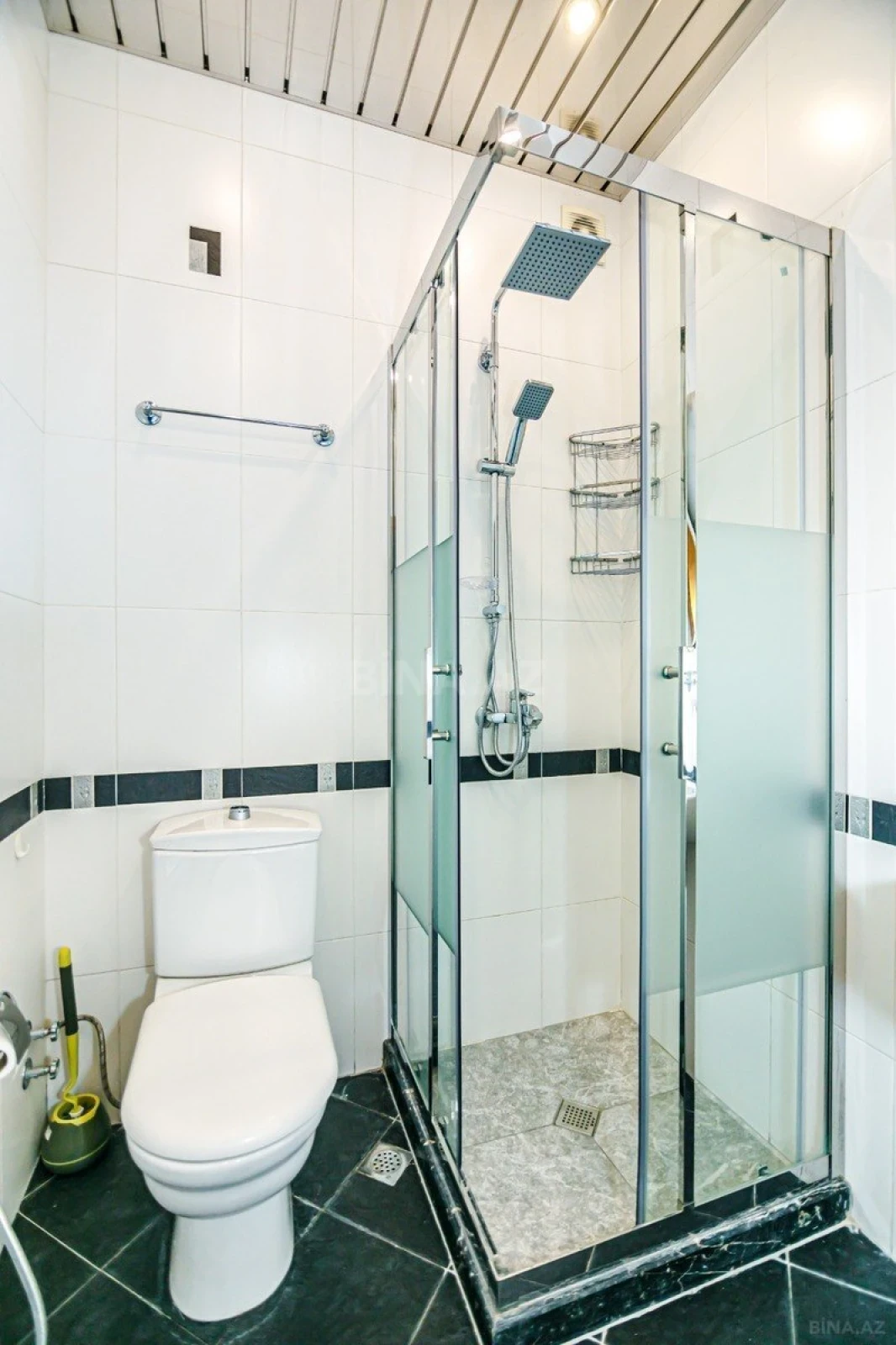 Kirayə verilir 3 otaqlı mənzil 150 m²