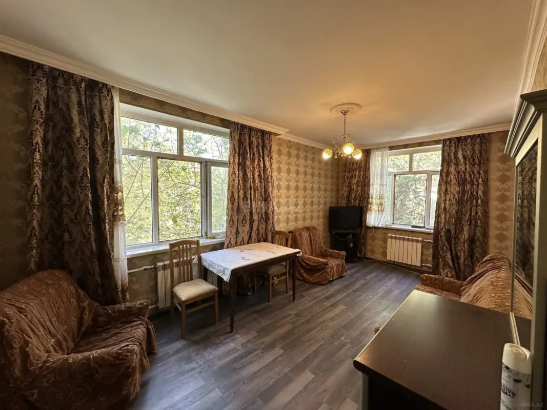Kirayə verilir 2 otaqlı mənzil 55 m²