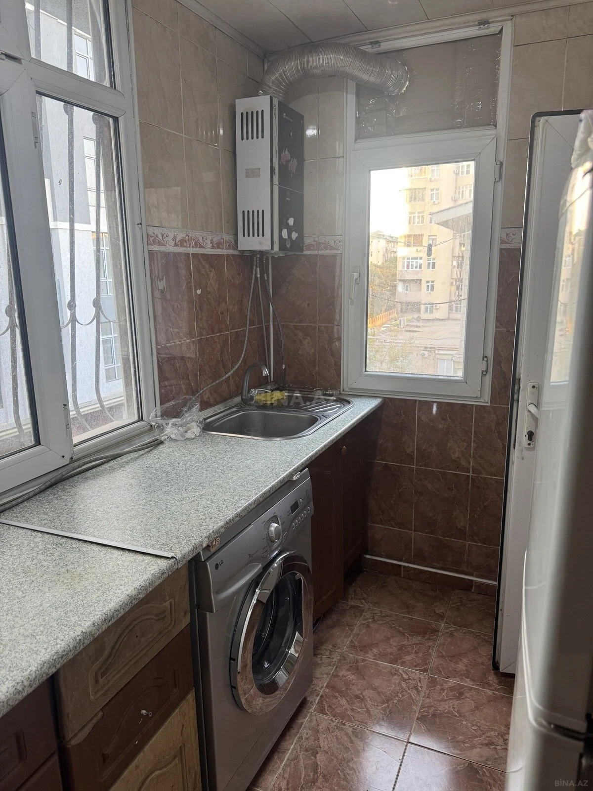 Kirayə verilir 3 otaqlı mənzil 75 m²