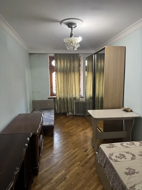 Kirayə verilir 3 otaqlı mənzil 75 m²