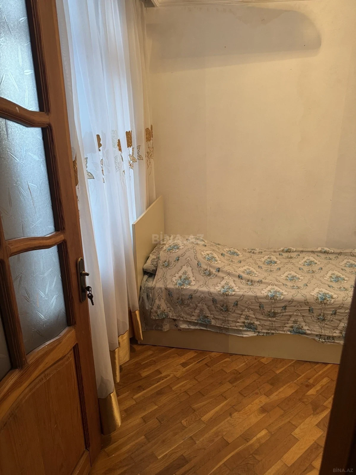 Kirayə verilir 3 otaqlı mənzil 75 m²