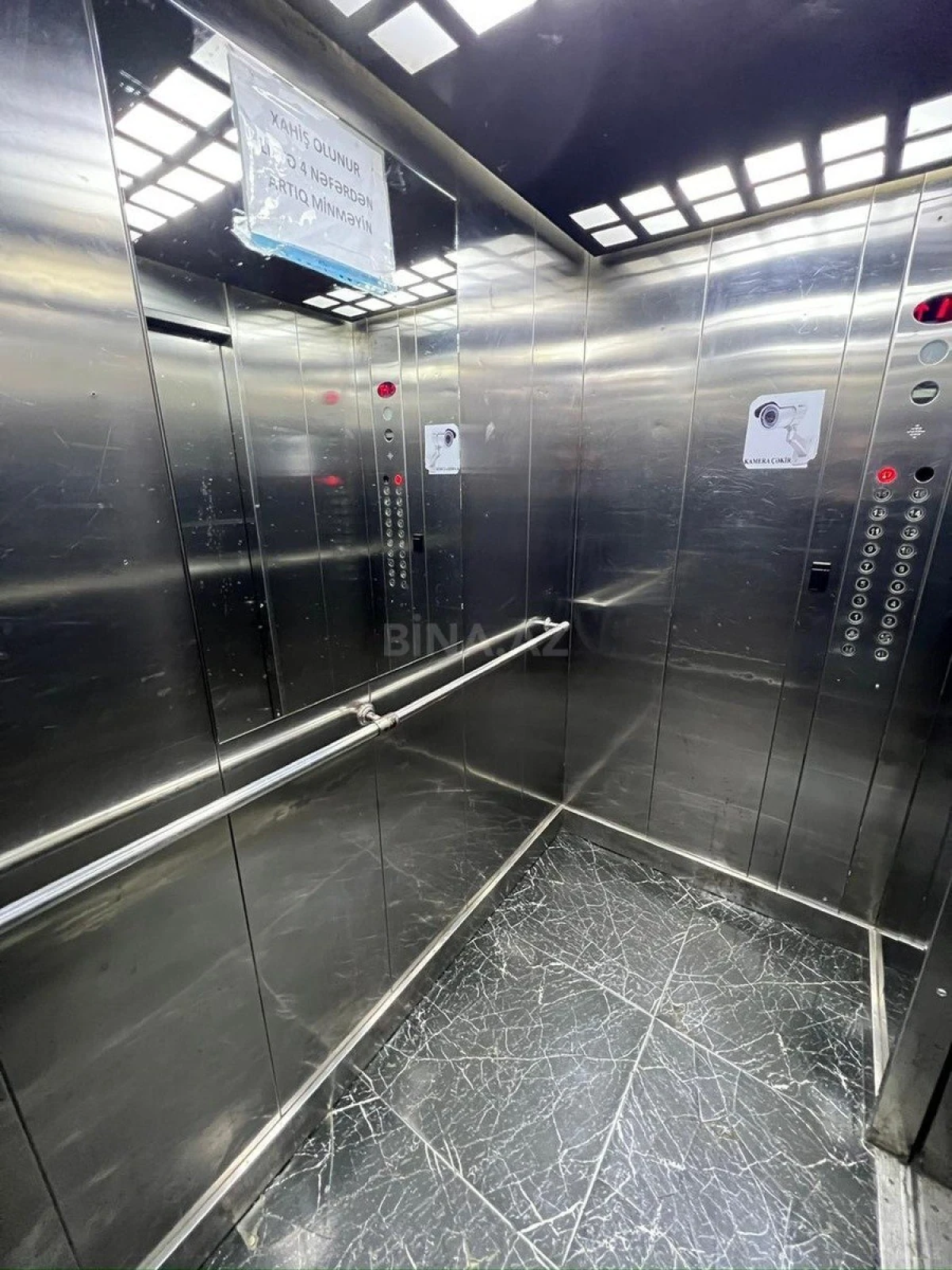 Satılır 2 otaqlı mənzil 59 m²