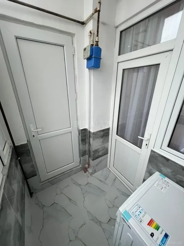 Satılır 2 otaqlı mənzil 59 m²