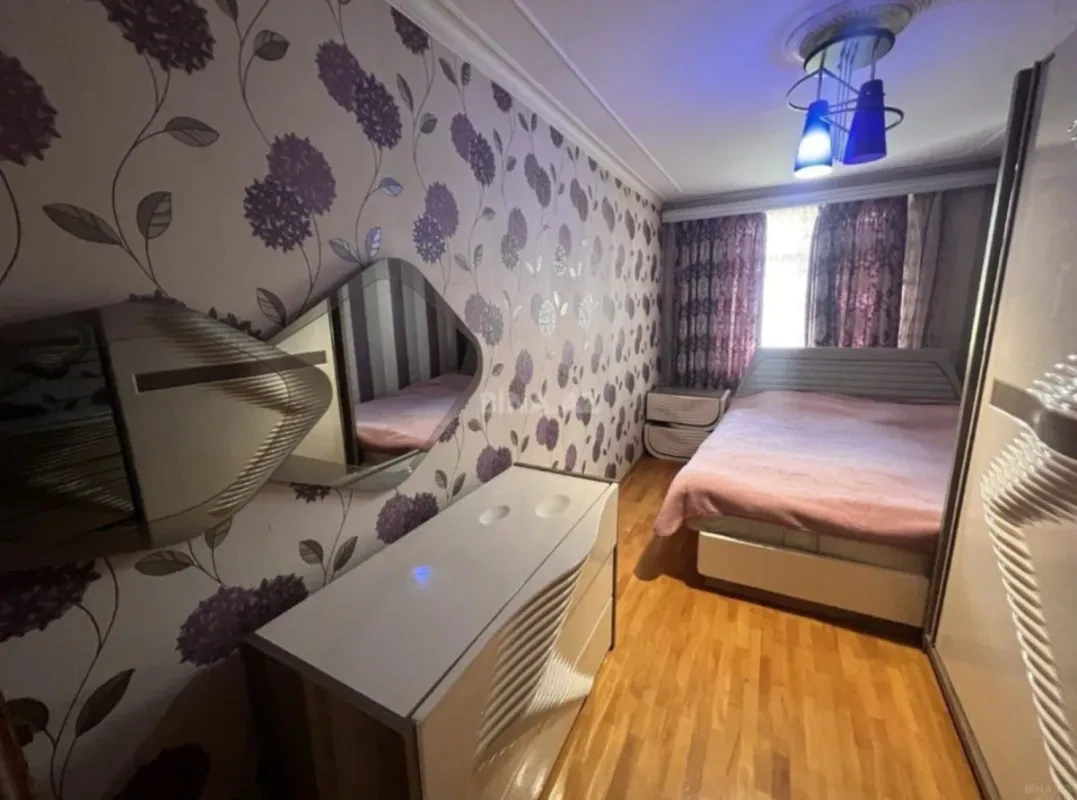 Kirayə verilir 3 otaqlı mənzil 80 m²