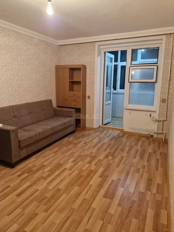 Kirayə verilir 2 otaqlı mənzil 37 m²
