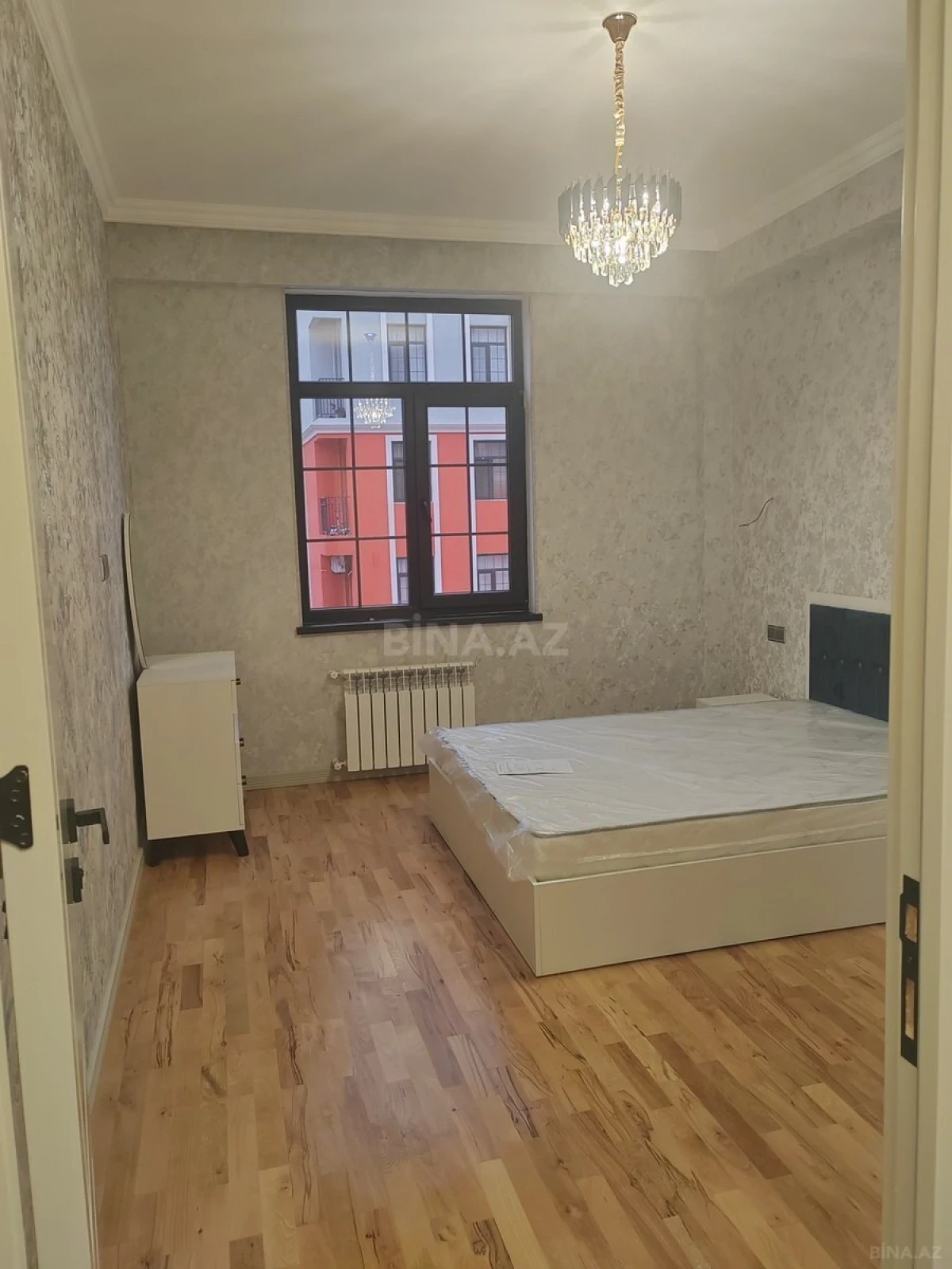 Kirayə verilir 1 otaqlı mənzil 45 m²