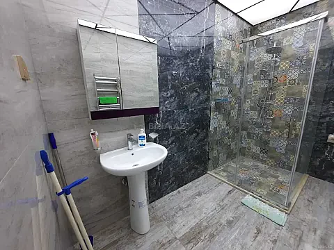 Satılır 2 otaqlı mənzil 85 m²