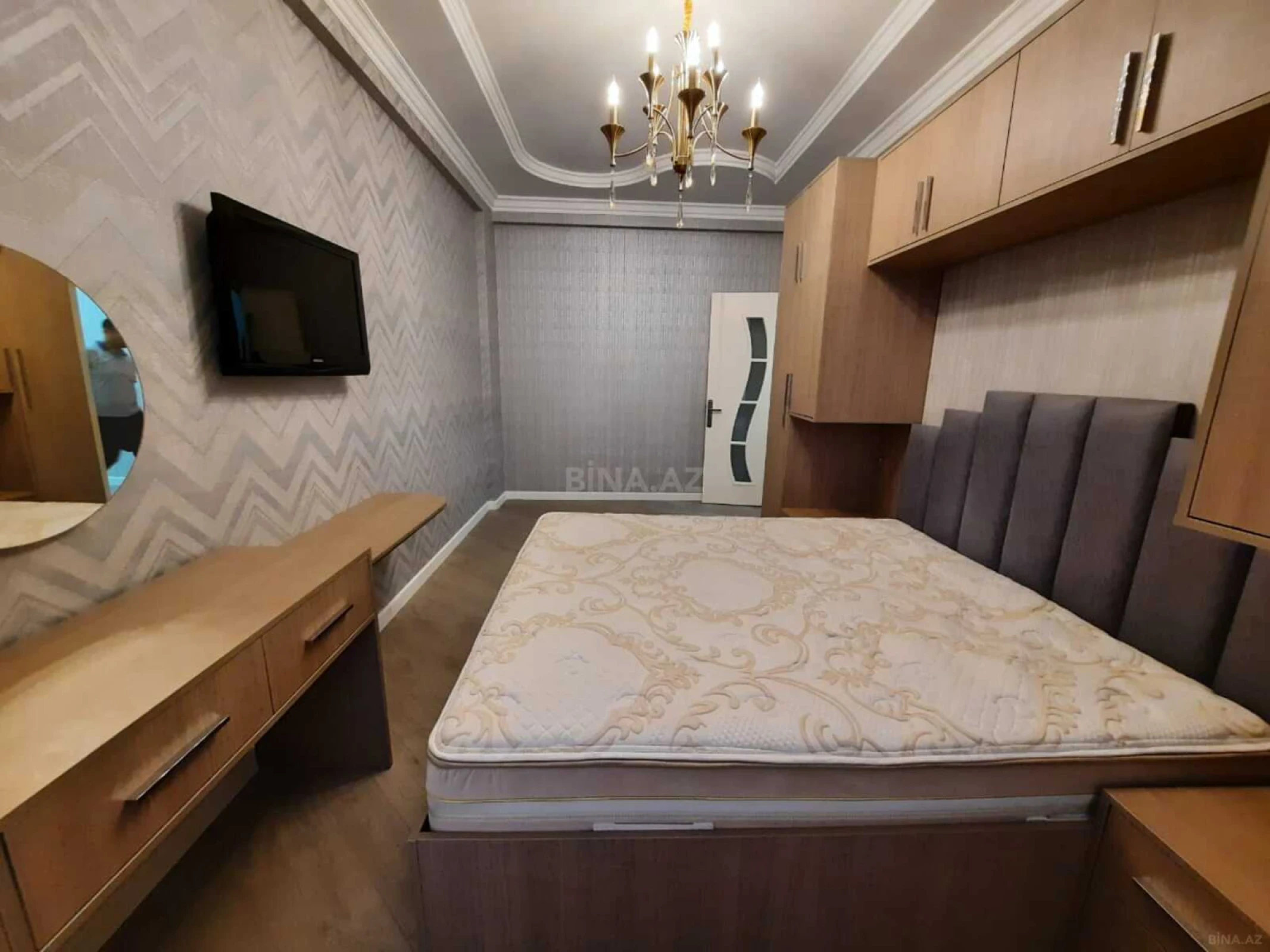 Satılır 2 otaqlı mənzil 85 m²