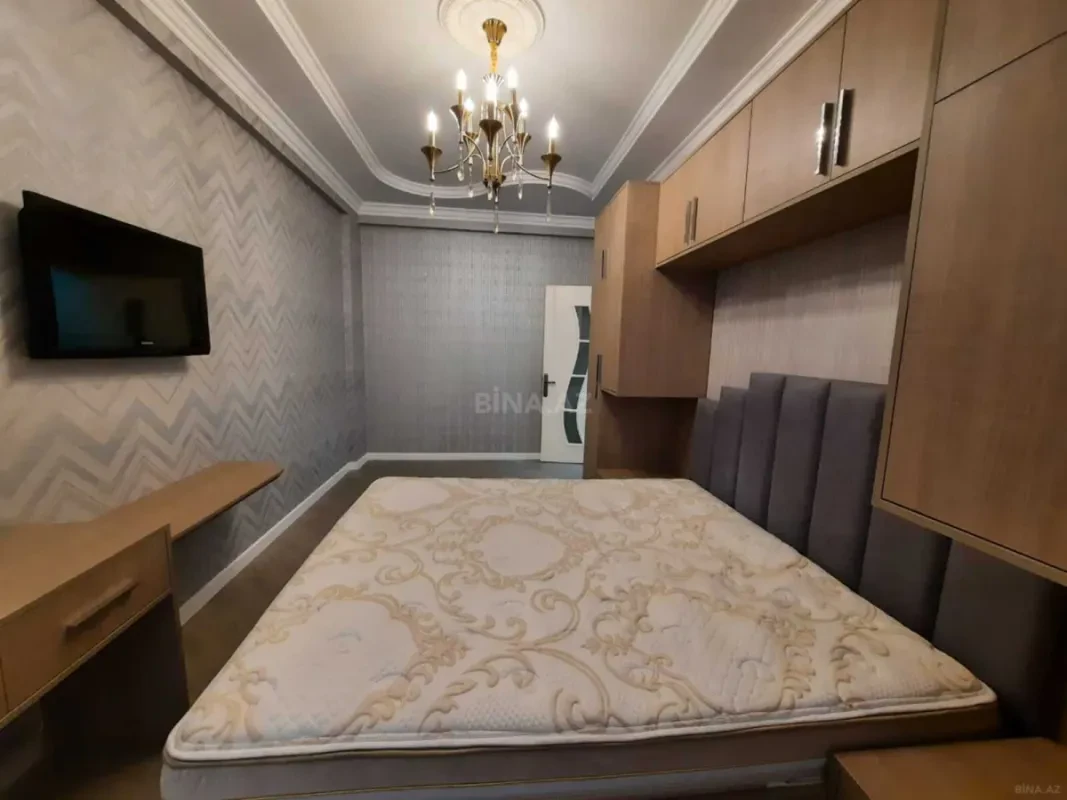 Satılır 2 otaqlı mənzil 85 m²
