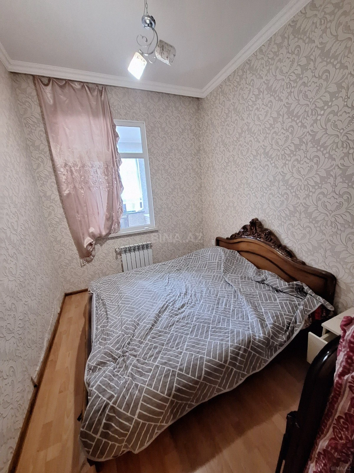 Kirayə verilir 2 otaqlı mənzil 70 m²