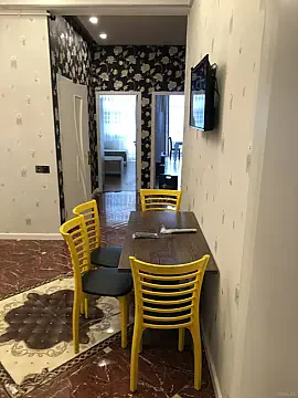 Kirayə verilir 3 otaqlı mənzil 100 m²