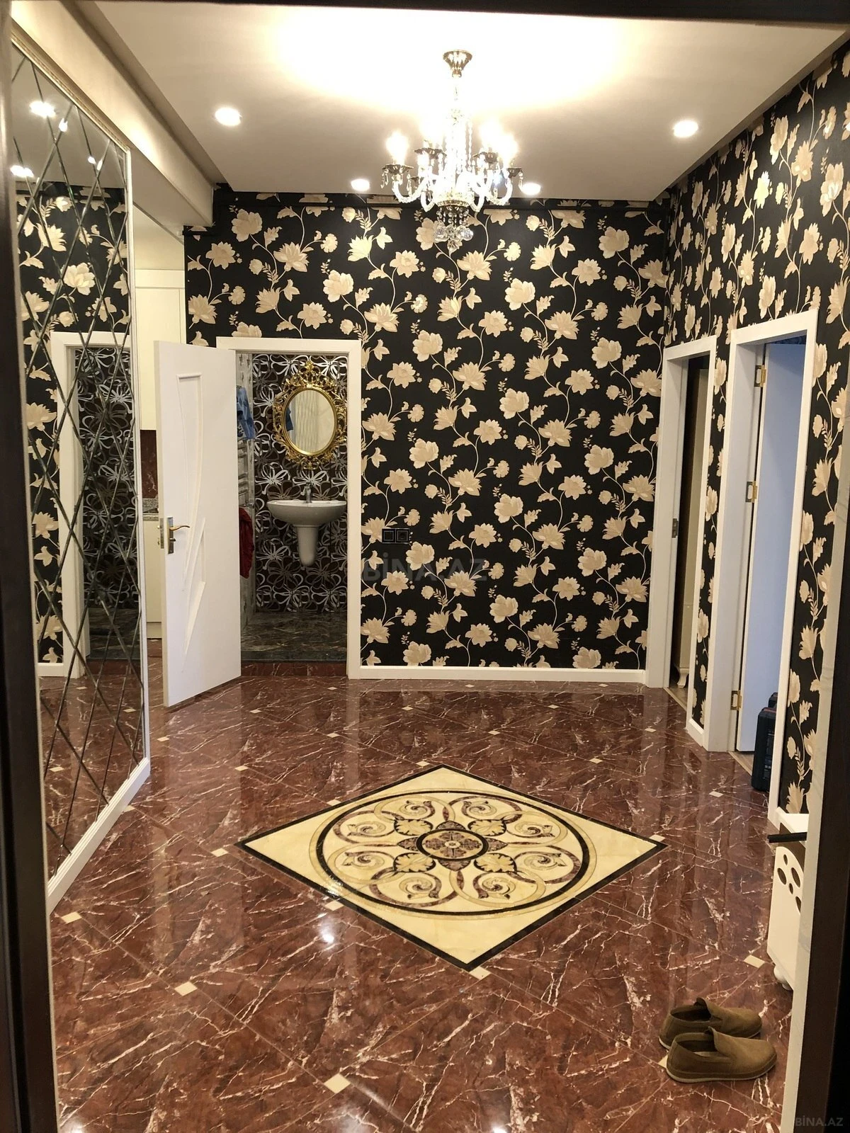 Kirayə verilir 3 otaqlı mənzil 100 m²