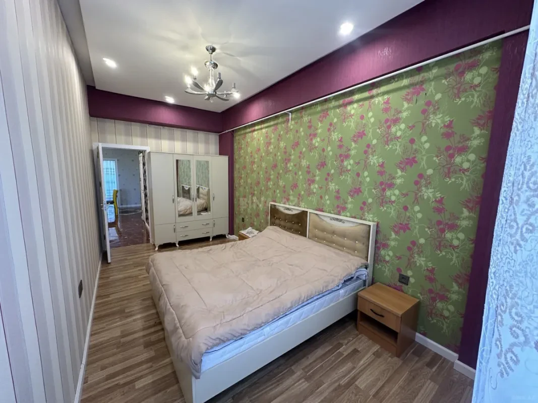 Kirayə verilir 3 otaqlı mənzil 100 m²