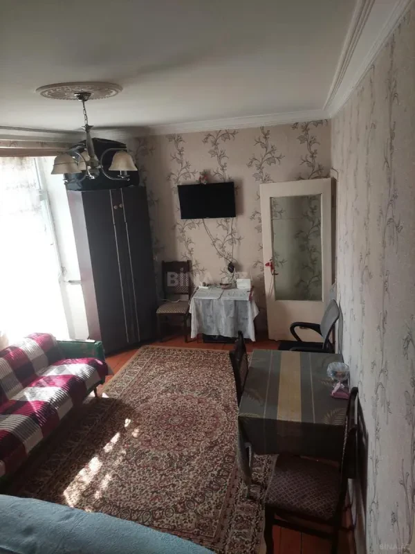 Satılır 1 otaqlı mənzil 36 m²