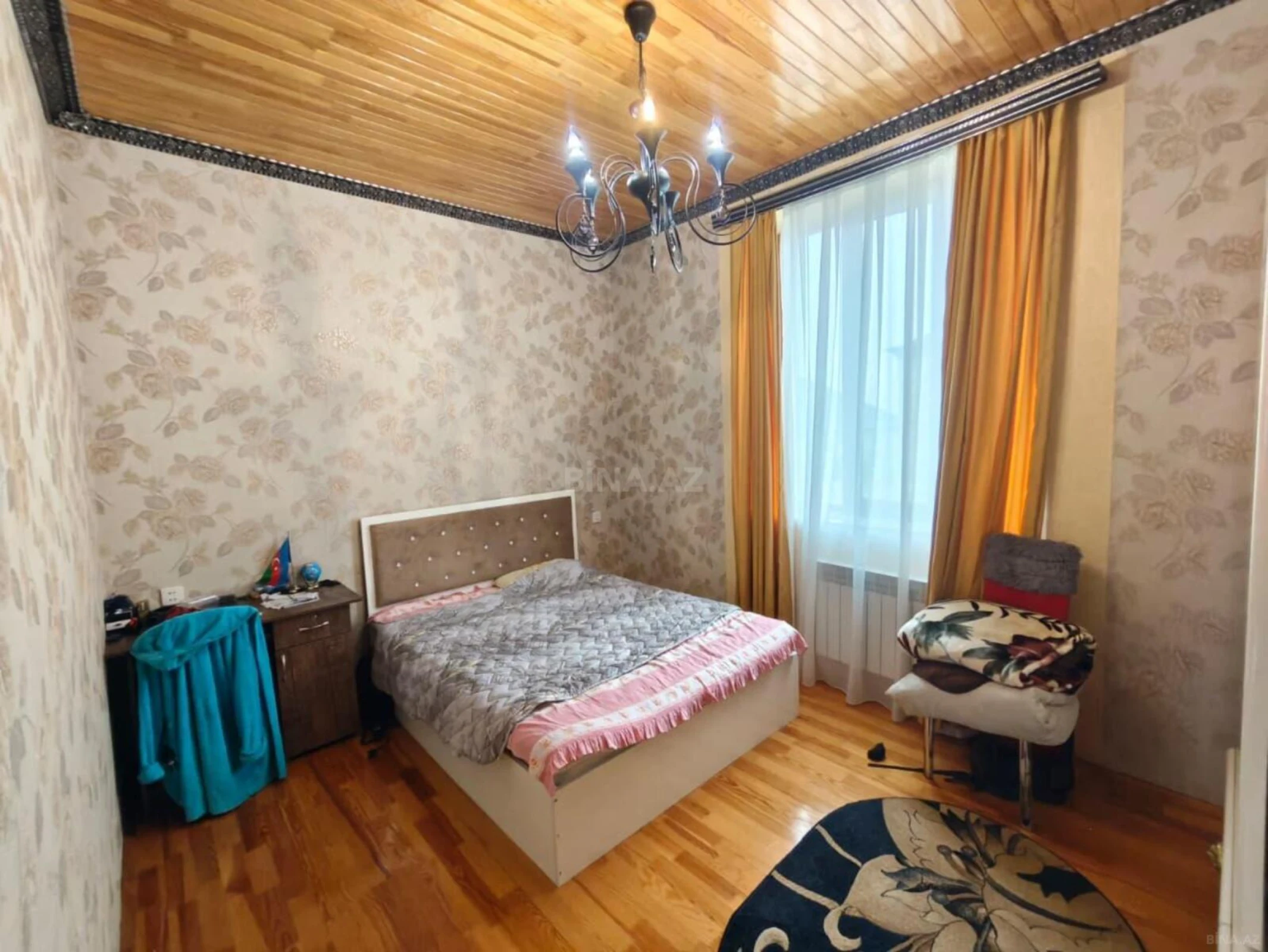 Satılır 4 otaqlı həyət evi 200 m²