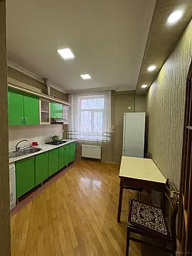 Kirayə verilir 2 otaqlı mənzil 85 m²