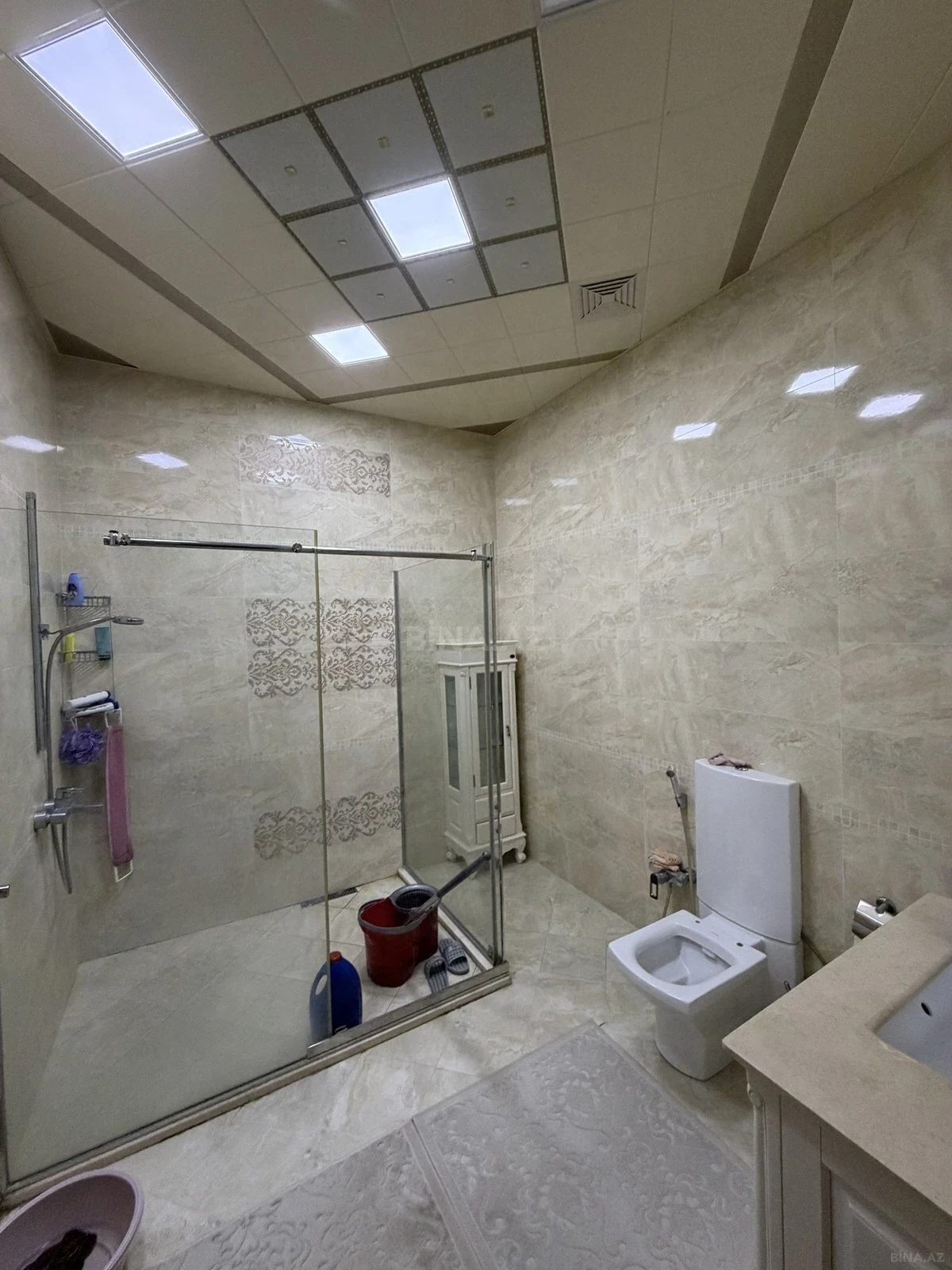 Satılır 7 otaqlı həyət evi 600 m²