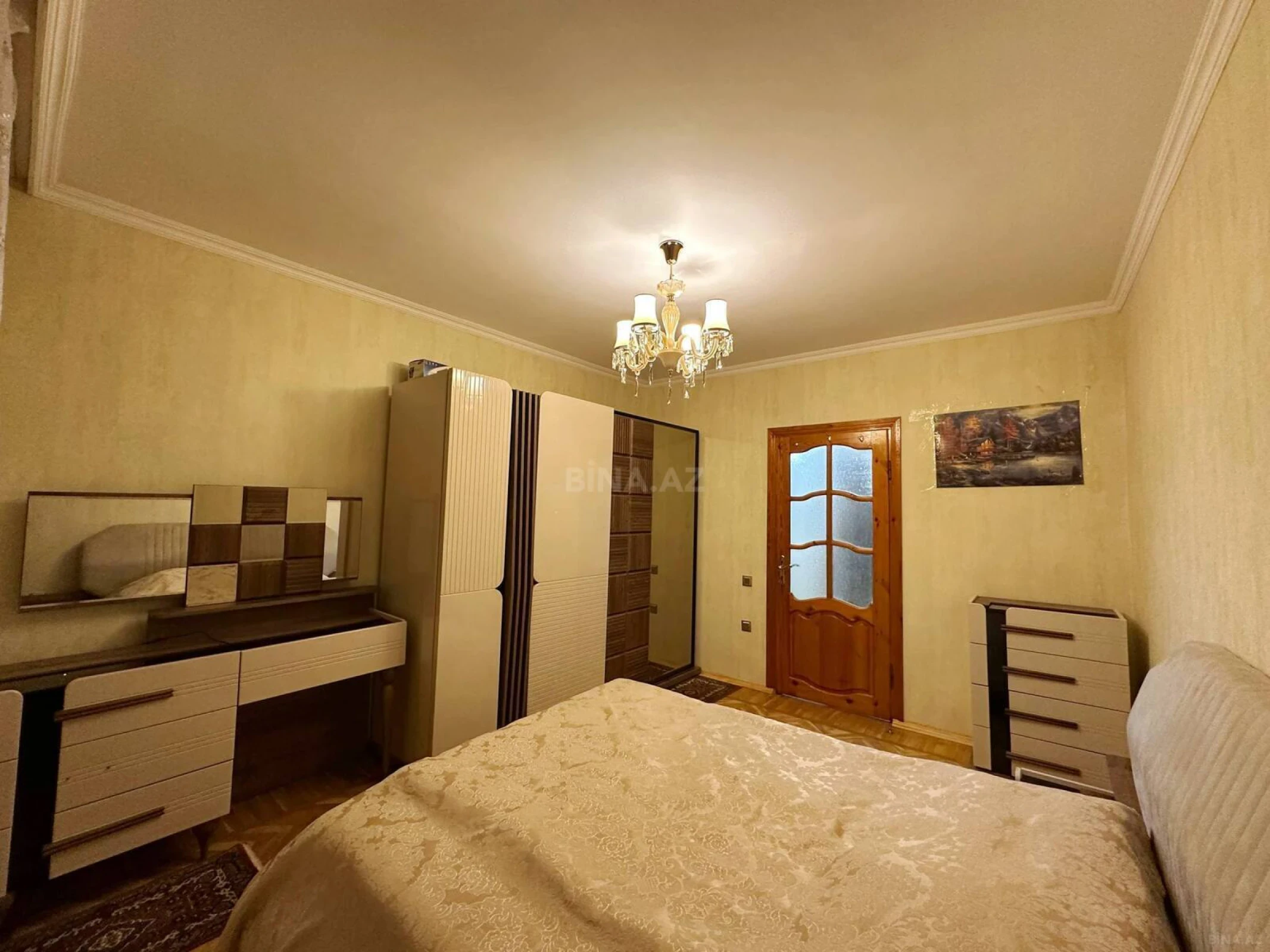 Satılır 3 otaqlı mənzil 85 m²