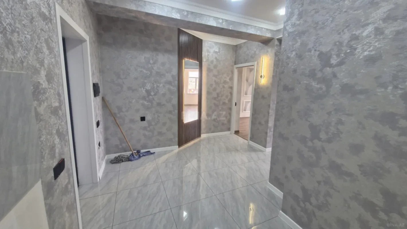 Satılır 2 otaqlı mənzil 58 m²
