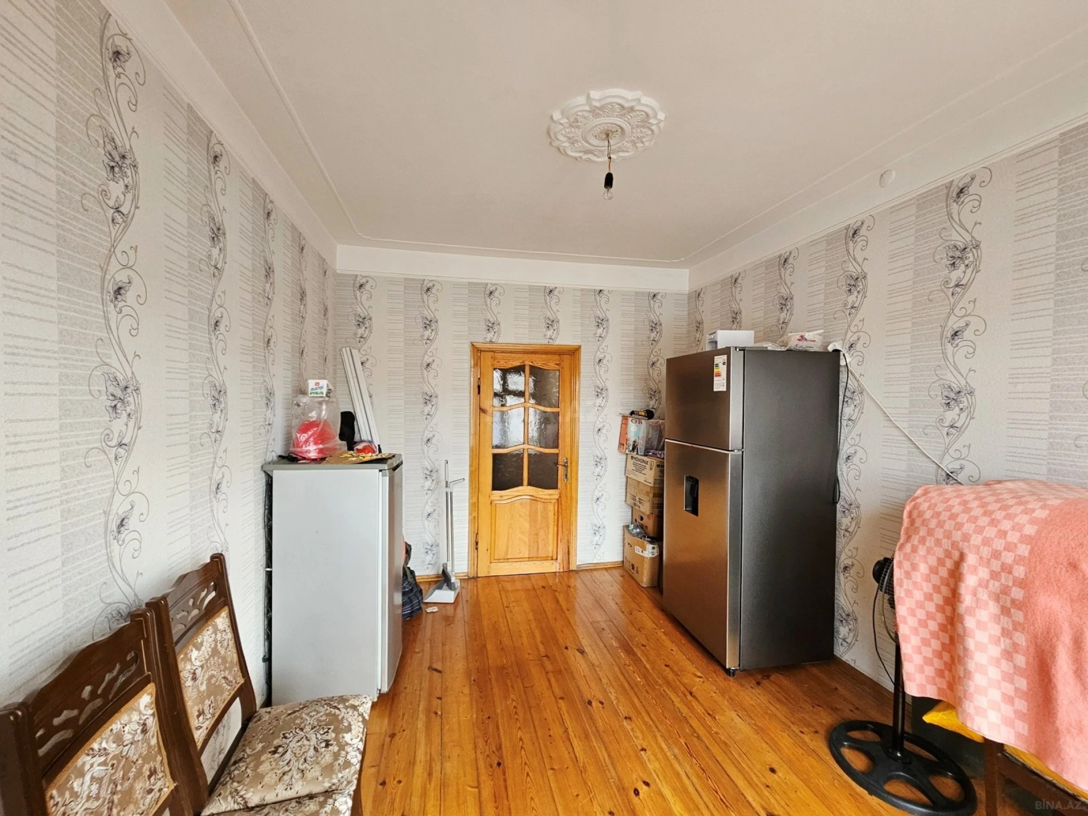 Satılır 4 otaqlı mənzil 110 m²