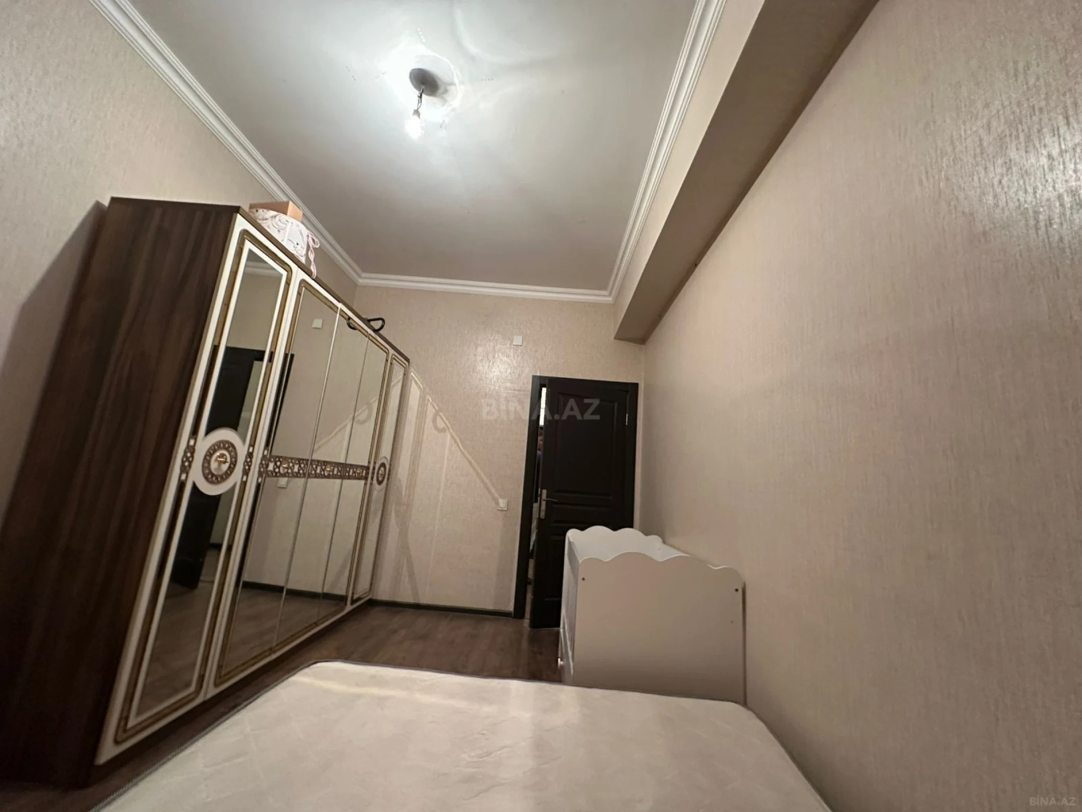 Kirayə verilir 2 otaqlı mənzil 50 m²