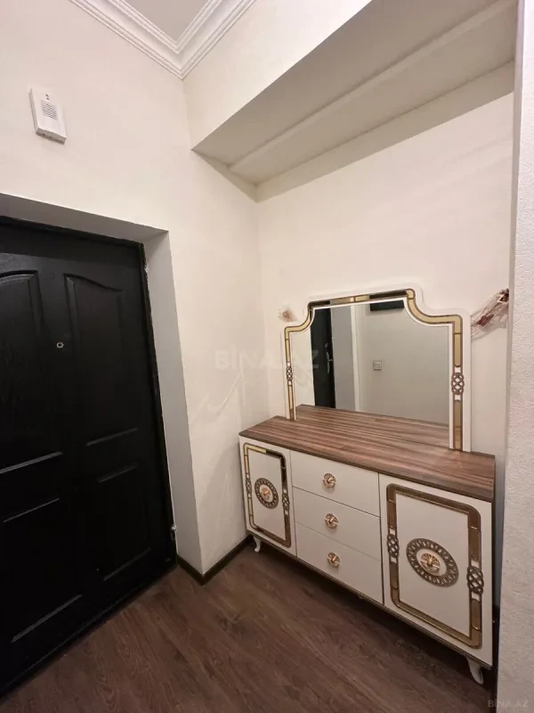 Kirayə verilir 2 otaqlı mənzil 50 m²