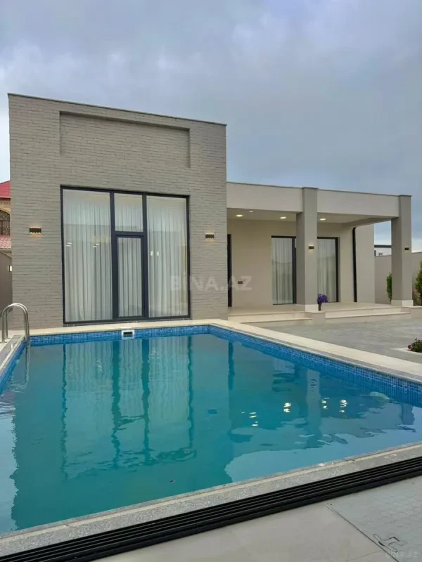 Satılır 4 otaqlı həyət evi 160 m²