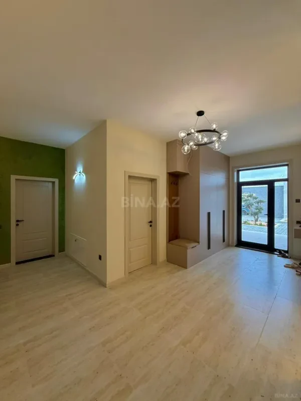 Satılır 4 otaqlı həyət evi 160 m²
