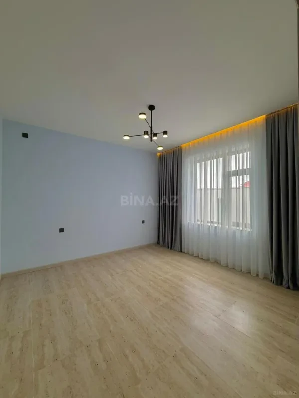 Satılır 4 otaqlı həyət evi 160 m²