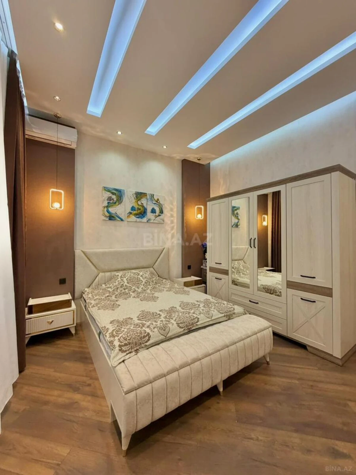 Satılır 4 otaqlı həyət evi 220 m²