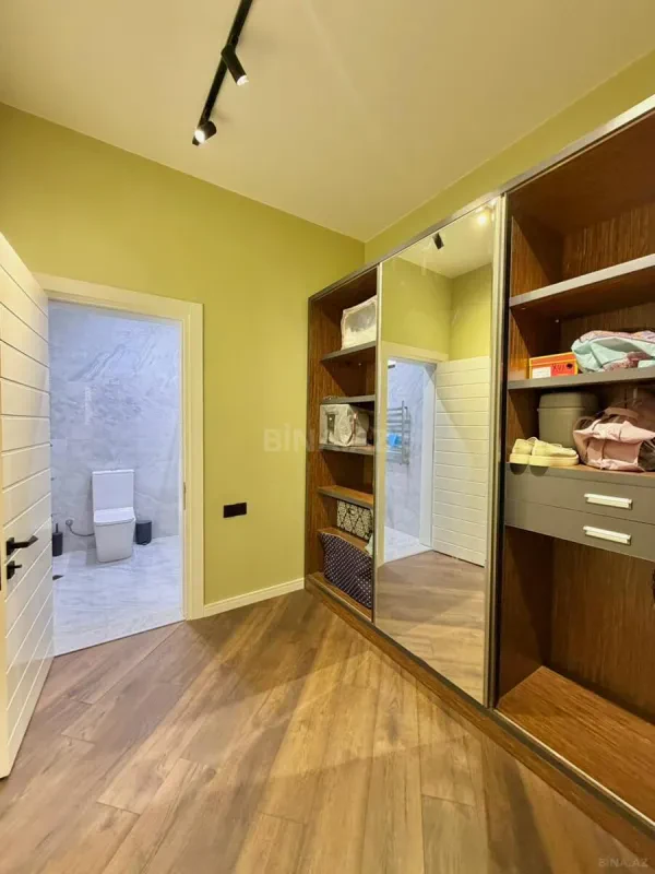 Satılır 4 otaqlı həyət evi 220 m²